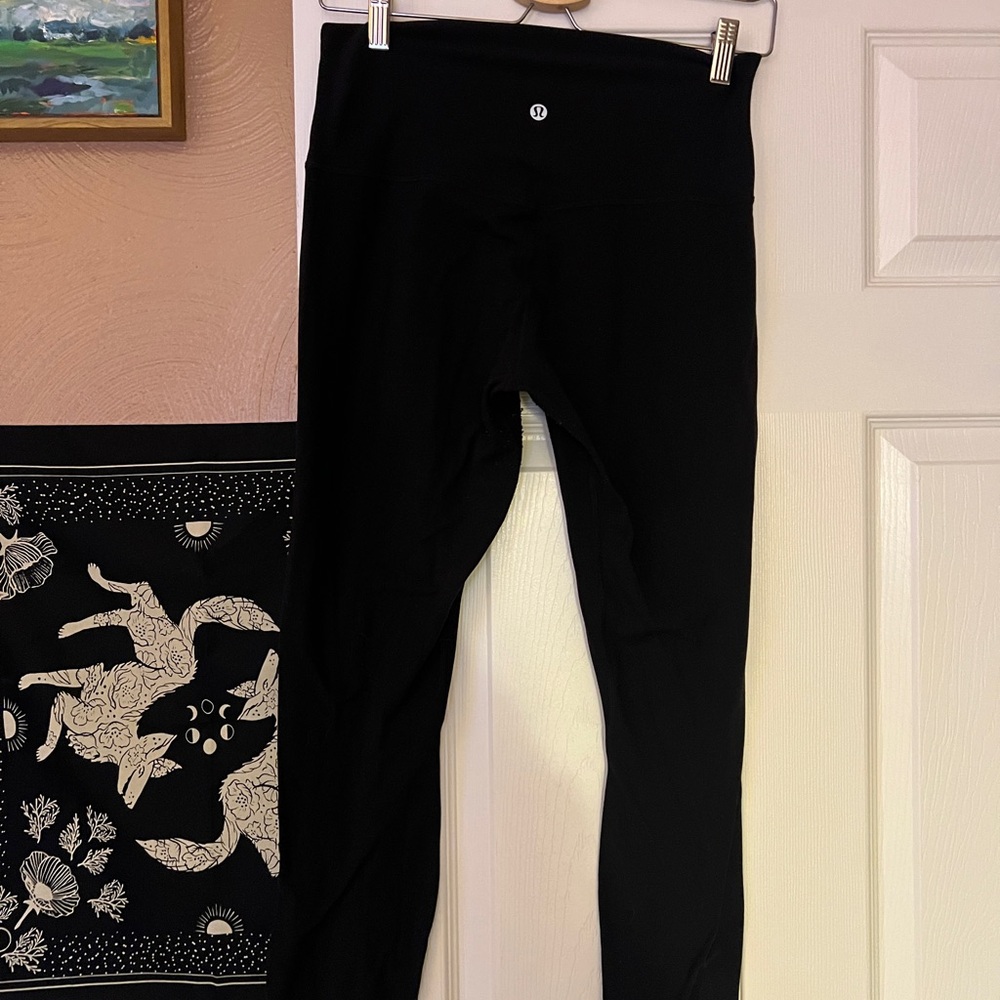 Lululemon athletica black buttery soft leggings size 8.